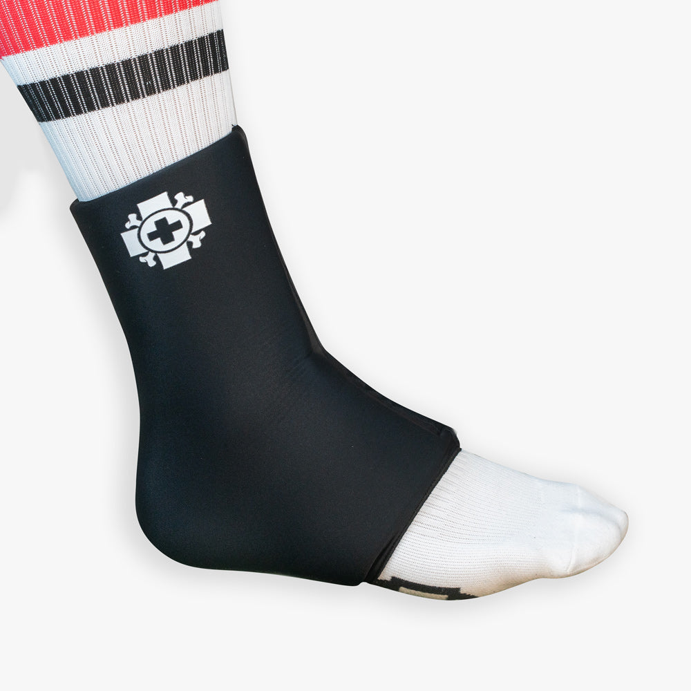 Old Bones Therapy Ankle Ice Sleeve — alternate view